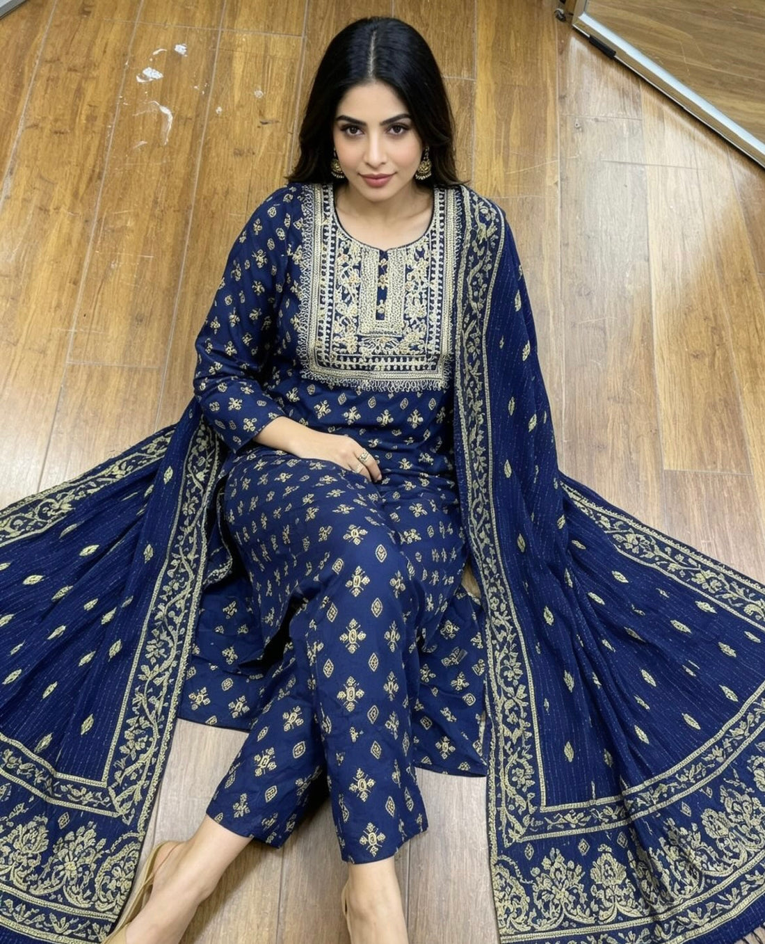 SB18 Navy Blue Printed Cotton Kurta Pant Dupatta Set ✨