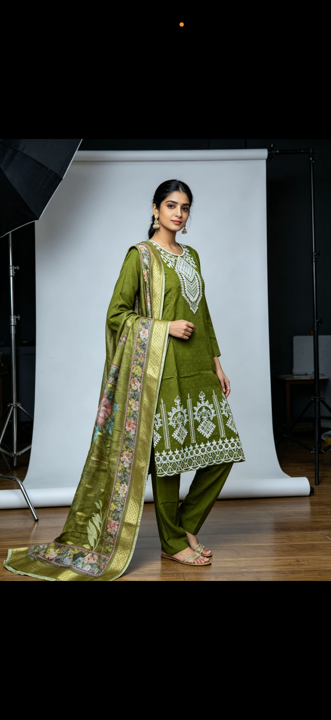 SL04 Mehandi Green Slub Cotton Thread &amp; Zarkan Work Suit ✨